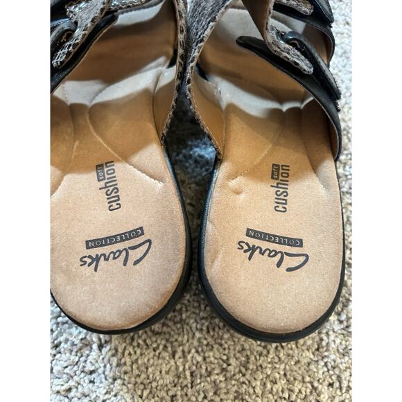 Clarks Black Snakeskin Leather Slip On Comfort Wedge Sandals Delana Fenela 6.5M‎ - Picture 4 of 9